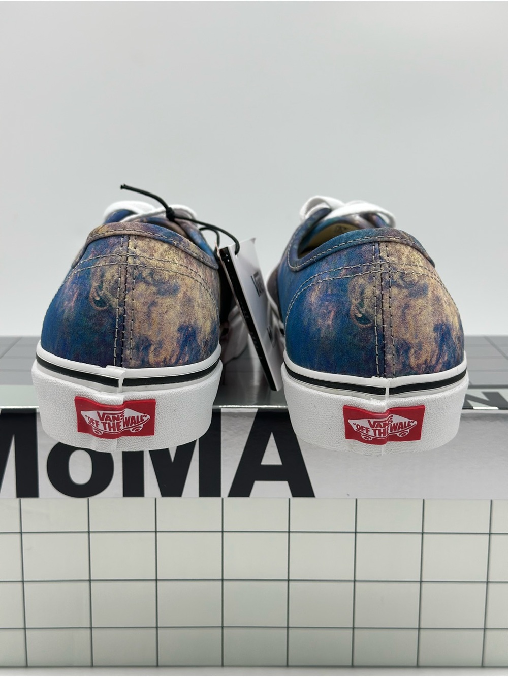 Vans x MoMA Multicolor Low Top Sneakers - White Laces - Picture 4 of 9